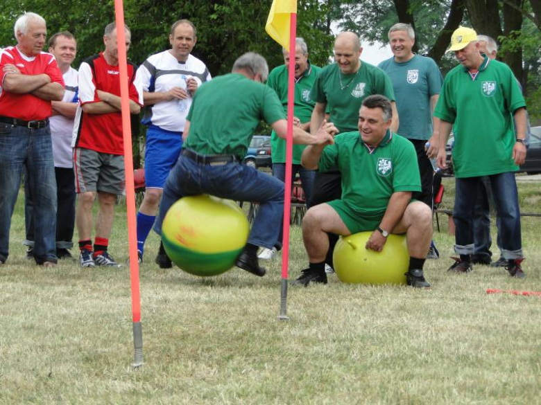 Turniej Radnych Powiatu Średzkiego - Osiek 2011