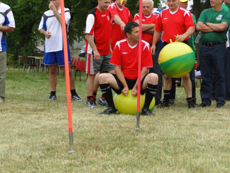 Turniej Radnych Powiatu Średzkiego - Osiek 2011