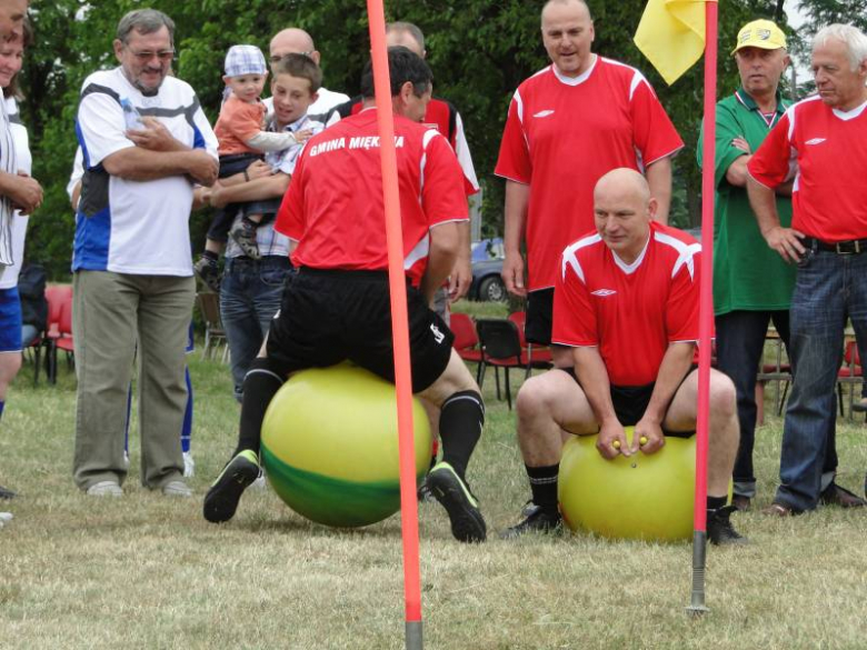 Turniej Radnych Powiatu Średzkiego - Osiek 2011