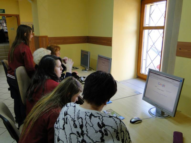 Pomyszkuj w bibliotece - Środa Śląska 2011