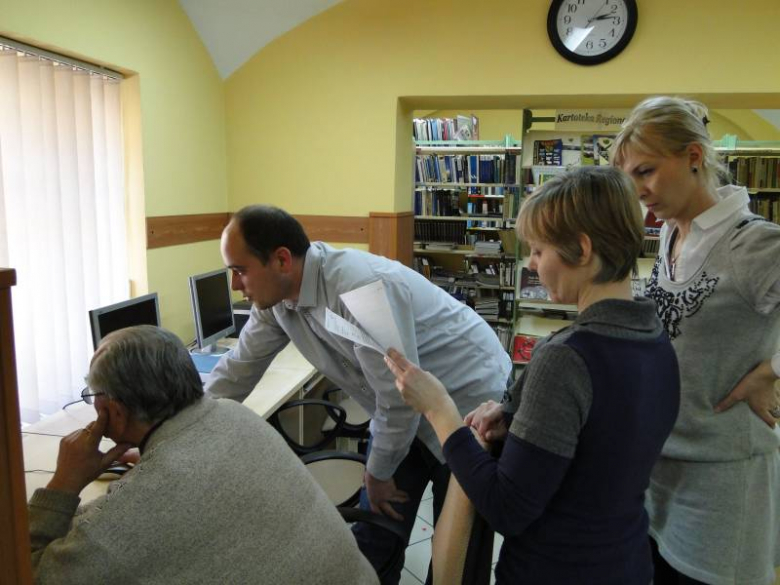 Pomyszkuj w bibliotece - Środa Śląska 2011