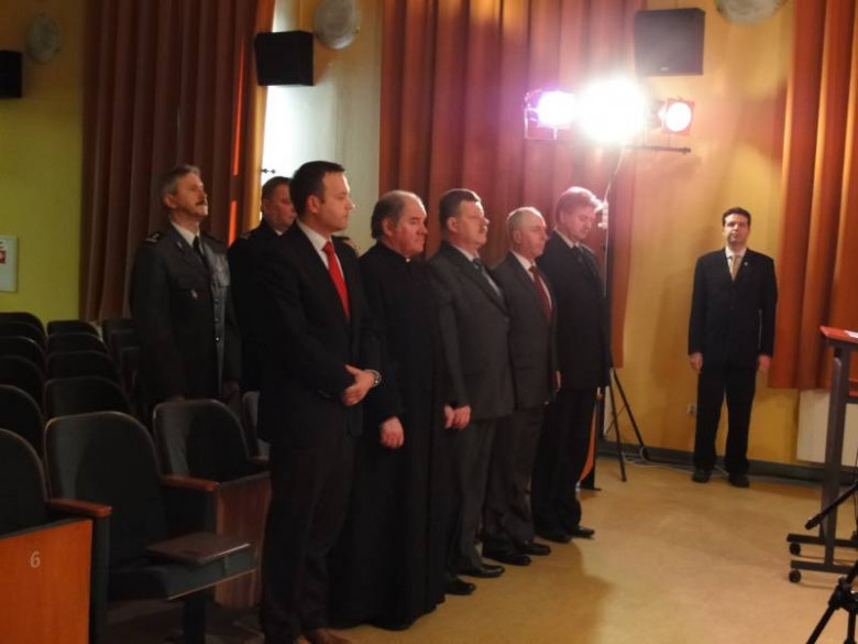 Uroczystości upamiętniające 71 rocznicę pierwszej masowej deportacji Polaków na Syberię