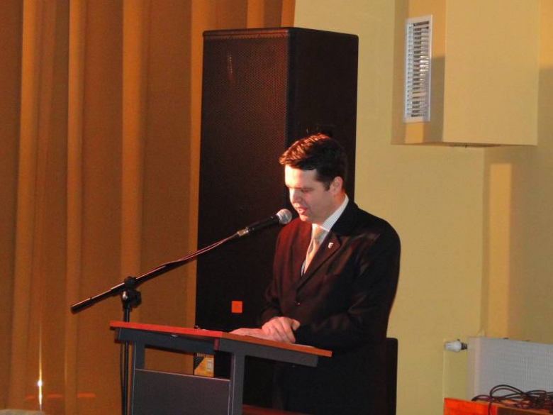 Uroczystości upamiętniające 71 rocznicę pierwszej masowej deportacji Polaków na Syberię