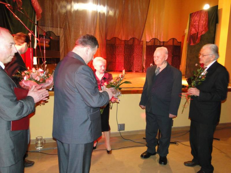 Uroczystości upamiętniające 71 rocznicę pierwszej masowej deportacji Polaków na Syberię