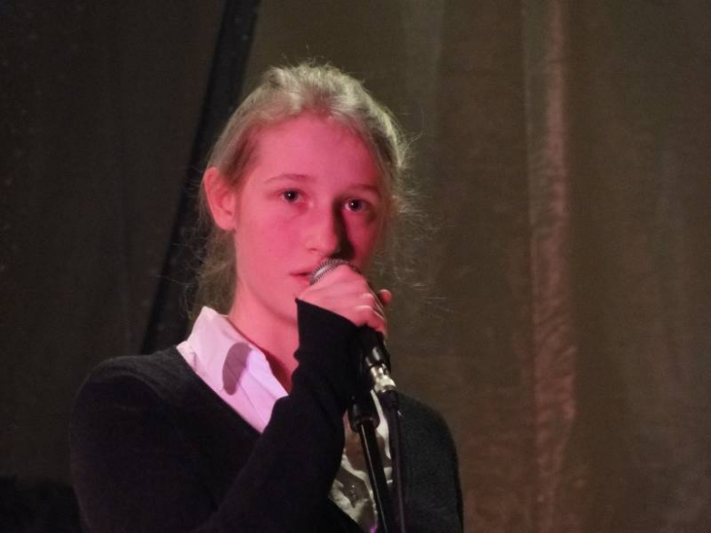 Uroczystości upamiętniające 71 rocznicę pierwszej masowej deportacji Polaków na Syberię