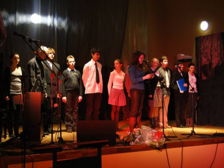 Uroczystości upamiętniające 71 rocznicę pierwszej masowej deportacji Polaków na Syberię