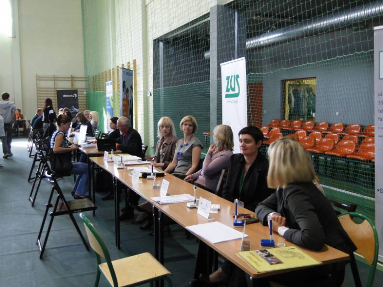 VI Powiatowe Targi Pracy w Środzie Śląskiej