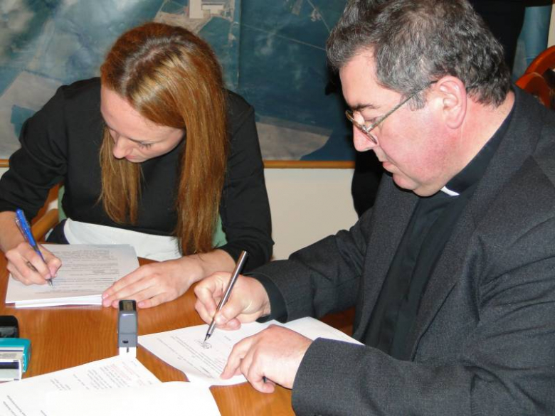 "Odnowa i rozwój wsi" - podpisanie umów w Środzie Śląskiej