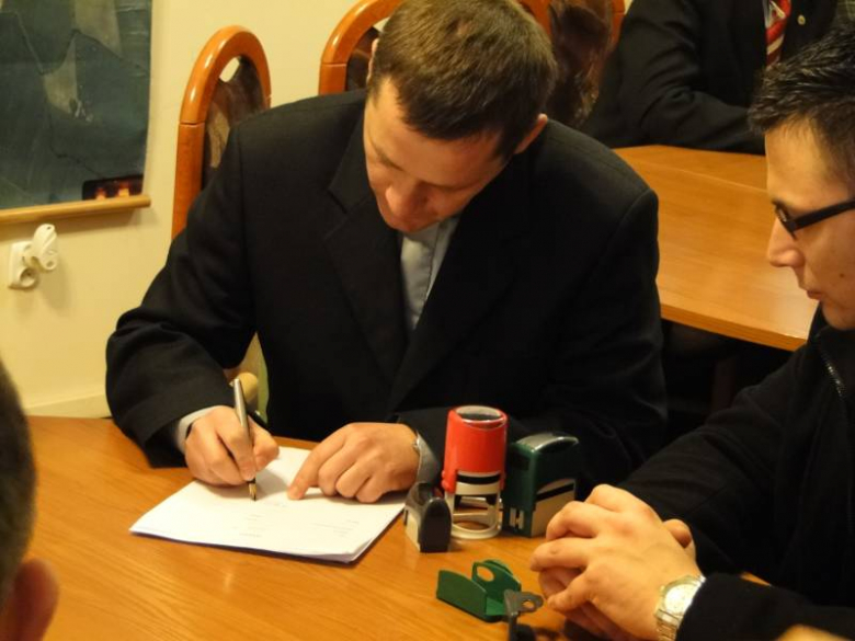 "Odnowa i rozwój wsi" - podpisanie umów w Środzie Śląskiej