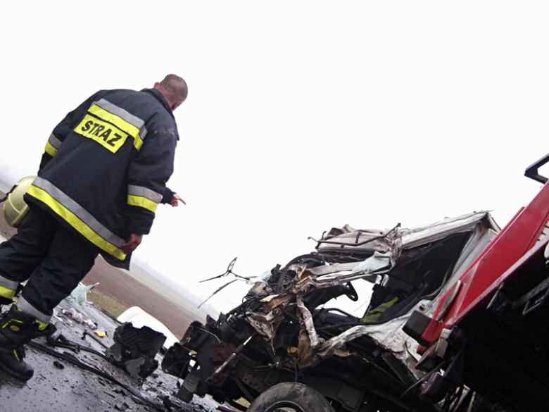 Do wypadku doszło na łuku drogi krajowej nr 8 pod Pustkowem Wilczkowskim 