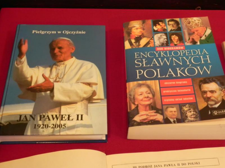 Wystawa "Jan Paweł II - Wspomnienia" - Wilkszyn 2010