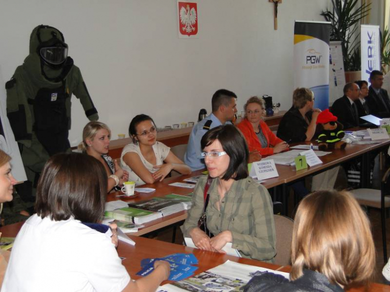 V Powiatowe Targi Pracy - Środa Śląska 2011