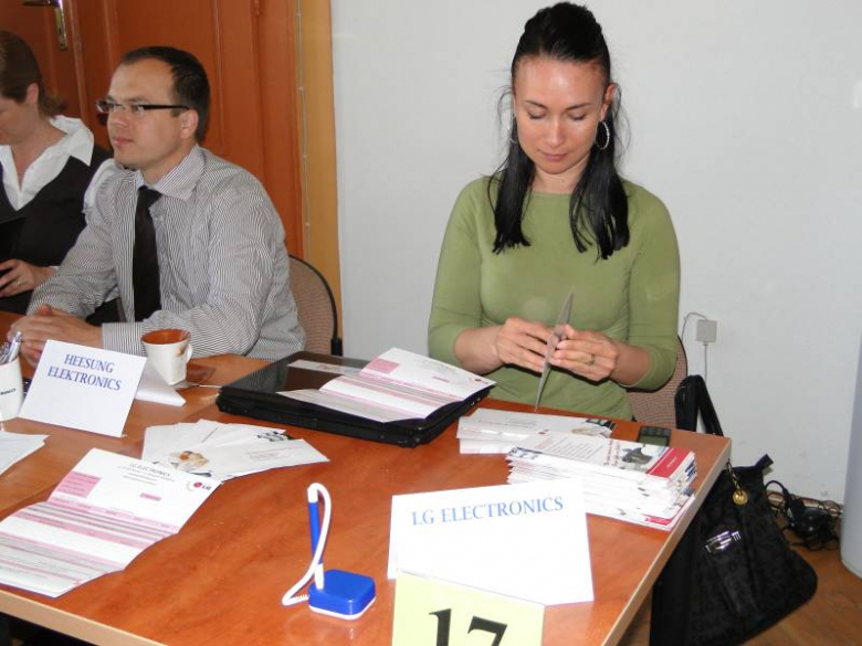 V Powiatowe Targi Pracy - Środa Śląska 2011