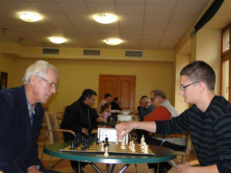 XII Powiatowy Turniej Szachowy - Środa Śląska 2011