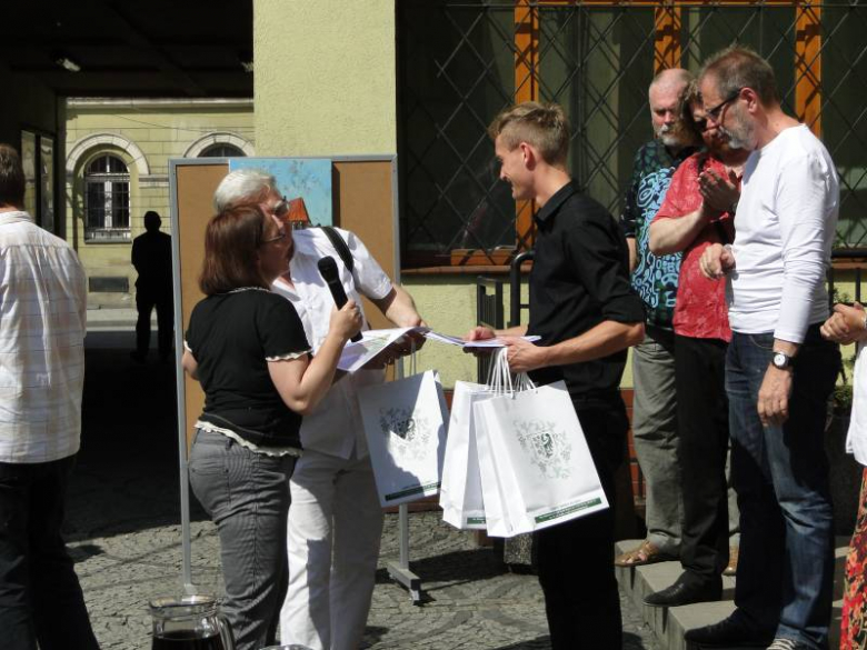 Barwy historii i teraźniejszości - Środa Śląska 2011