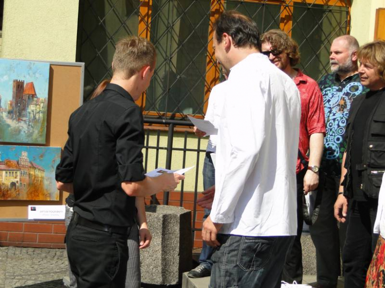 Barwy historii i teraźniejszości - Środa Śląska 2011