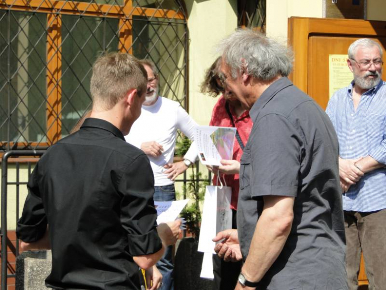 Barwy historii i teraźniejszości - Środa Śląska 2011