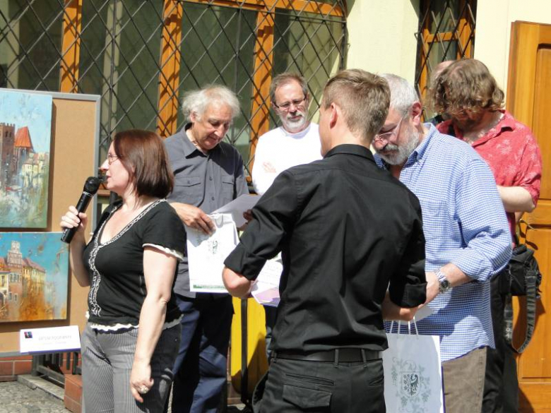 Barwy historii i teraźniejszości - Środa Śląska 2011