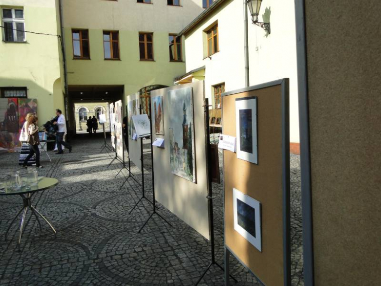 Barwy historii i teraźniejszości - Środa Śląska 2011