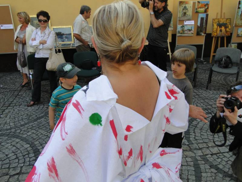 Barwy historii i teraźniejszości - Środa Śląska 2011