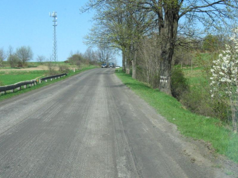 Wymiana nawierzchni w okolicach Mościska
