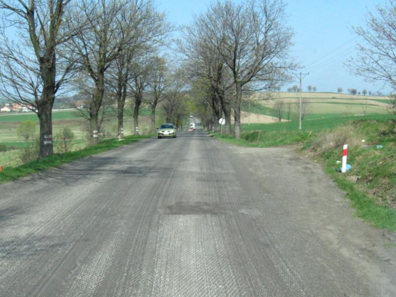 Wymiana nawierzchni w okolicach Mościska