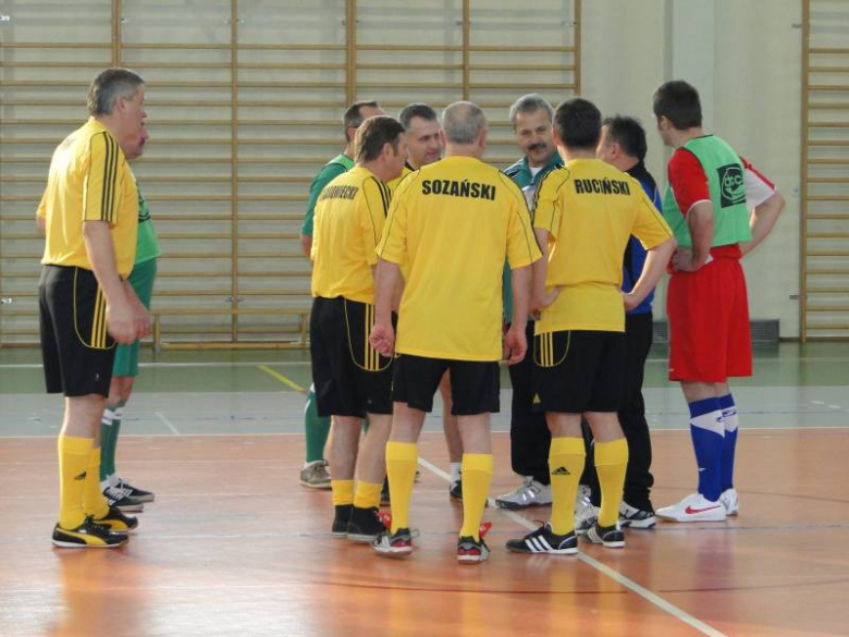 VIII Halowy Turniej Radnych o Puchar Przechodni Przewodniczącego Rady Powiatu w Środzie Śląskiej