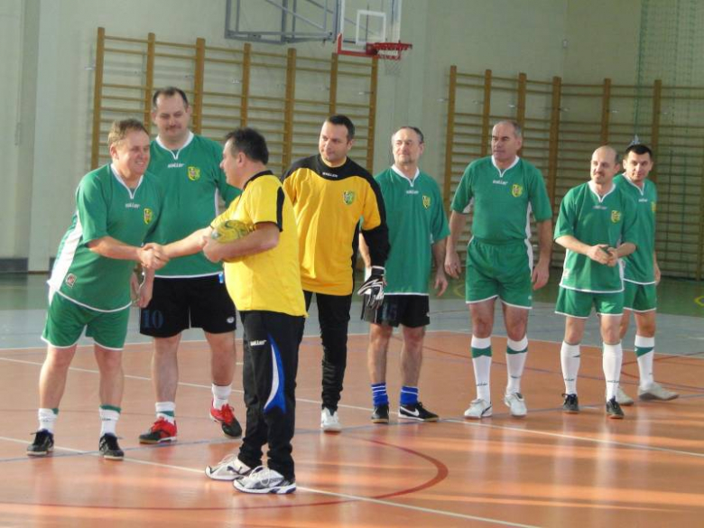 VIII Halowy Turniej Radnych o Puchar Przechodni Przewodniczącego Rady Powiatu w Środzie Śląskiej