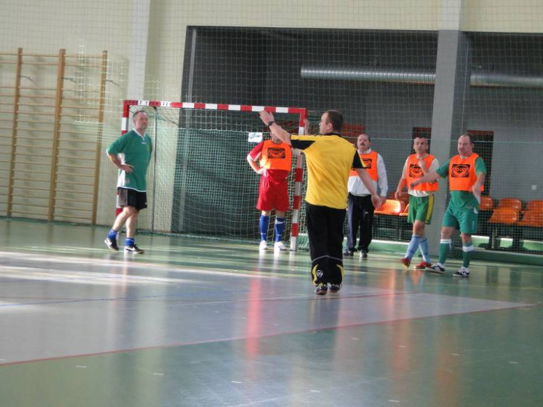 VIII Halowy Turniej Radnych o Puchar Przechodni Przewodniczącego Rady Powiatu w Środzie Śląskiej