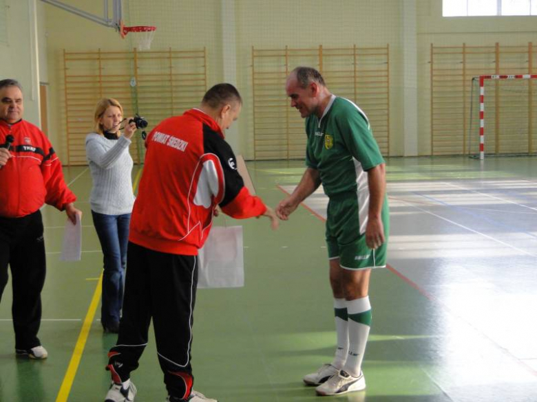 VIII Halowy Turniej Radnych o Puchar Przechodni Przewodniczącego Rady Powiatu w Środzie Śląskiej