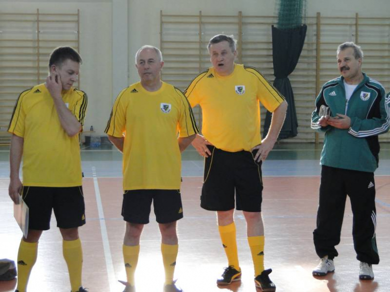 VIII Halowy Turniej Radnych o Puchar Przechodni Przewodniczącego Rady Powiatu w Środzie Śląskiej