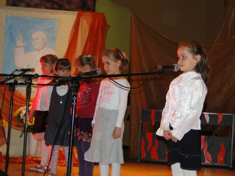 Festiwal piosenki w hołdzie papieżowi