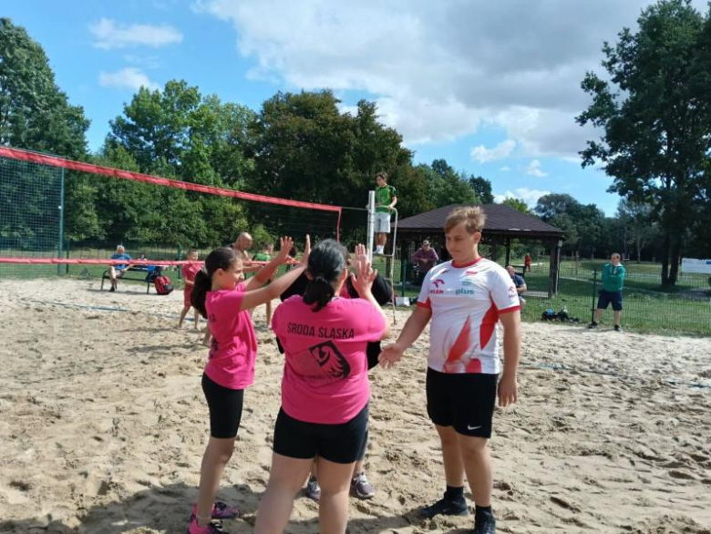 Turniej Rodzinny Czwórek w siatkówce plażowej