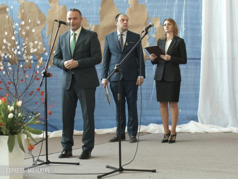 77. rocznica I Masowej Deportacji Polaków na Sybir - uroczystości szkolne