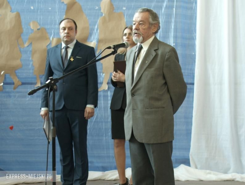 77. rocznica I Masowej Deportacji Polaków na Sybir - uroczystości szkolne