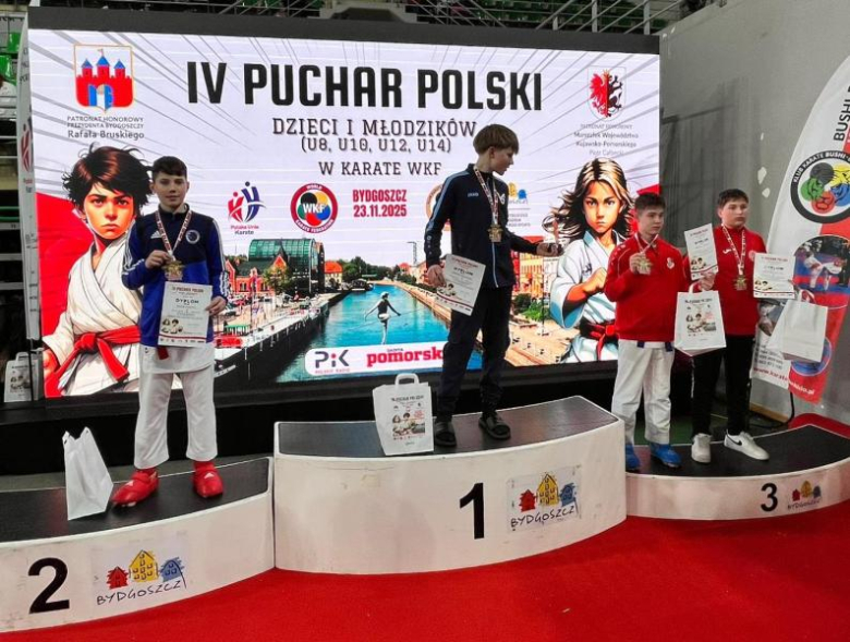 Silny występ młodych karateków