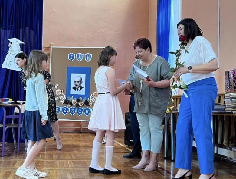 Zakończenie roku szkolnego w Szkole Podstawowej w  Mieczkowie