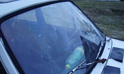 Wybijał szyby, kradł wycieraczki