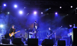 Dachowy koncert Kory