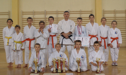 Młodzi karatecy zdobyli medale