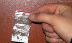 Amfetamina w kabinie prysznicowej 