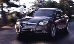 Nowe nieoznakowane radiowozy dla policji 