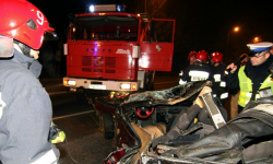 Kilka wypadków, zalane mieszkanie i uwięziony pracownik