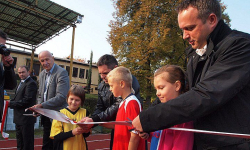 Otwarcie bieżni na stadionie miejskim 