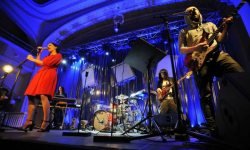 Renata Przemyk w Synagodze