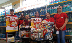 Uczniowie zebrali ponad 165 kilogramów żywności na święta