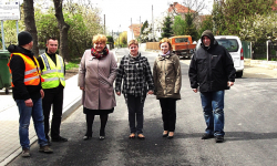 Remont drogi i chodnika w Lusinie