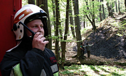 W domu płonęła wersalka. Ogień zaprószyli bezdomni