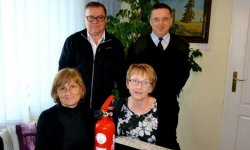 Gaśnice proszkowe na wyposażeniu rodzinnych domów dziecka w Głosce i Miękini.