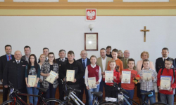 Zwycięzcy odjechali z rowerami